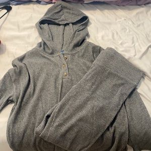 Two piece old navy lounge set.